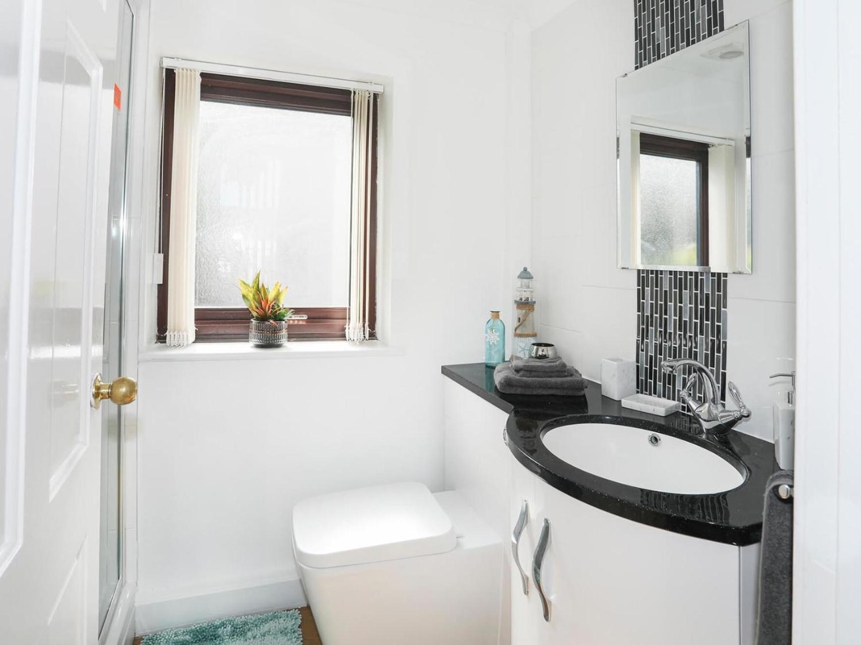 Villa Gwylan Uchaf Y Felinheli Esterno foto