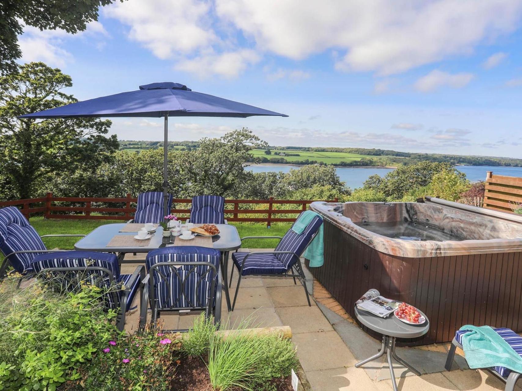 Villa Gwylan Uchaf Y Felinheli Esterno foto